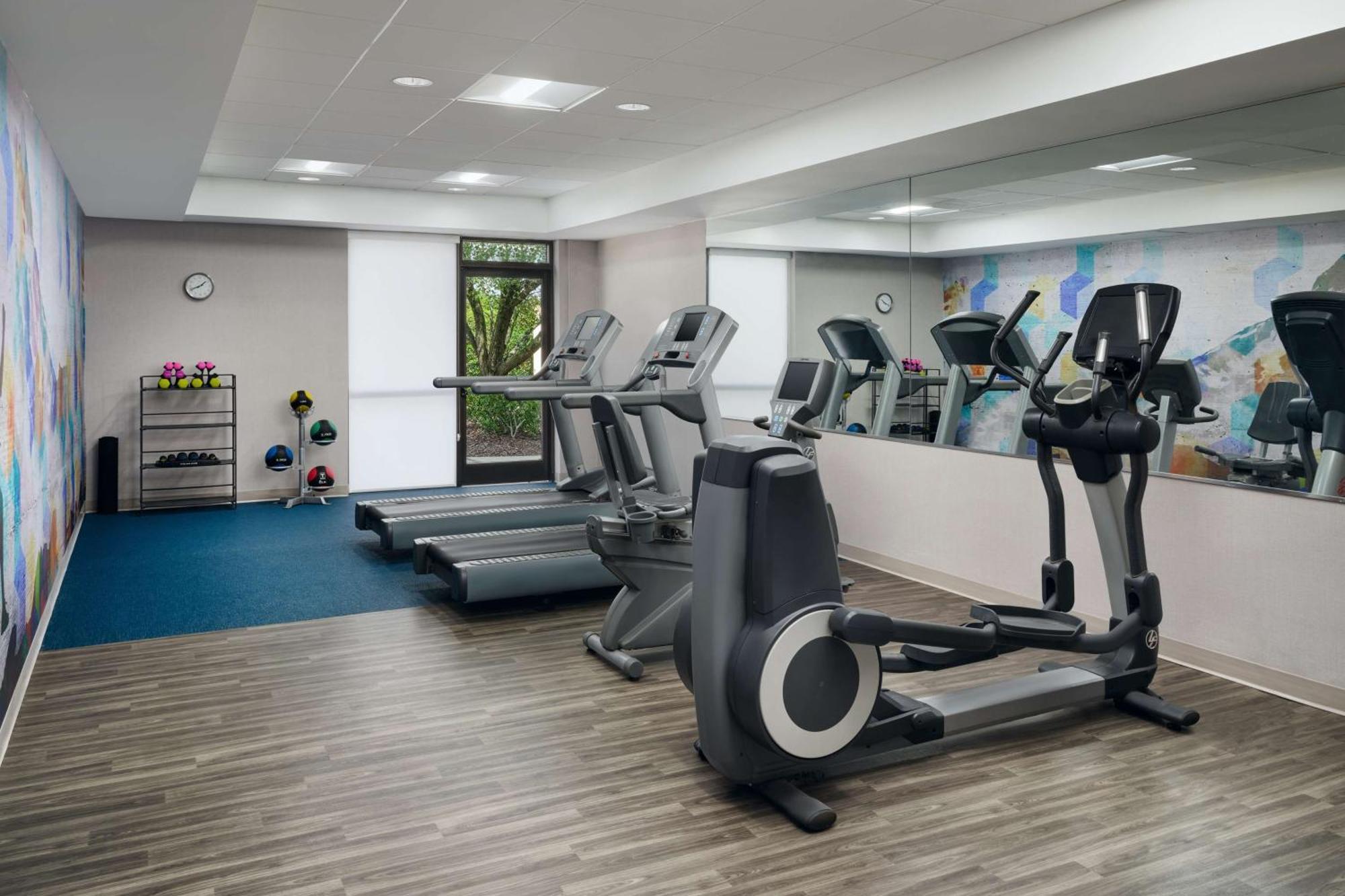 Hyatt Place Greensboro Εξωτερικό φωτογραφία