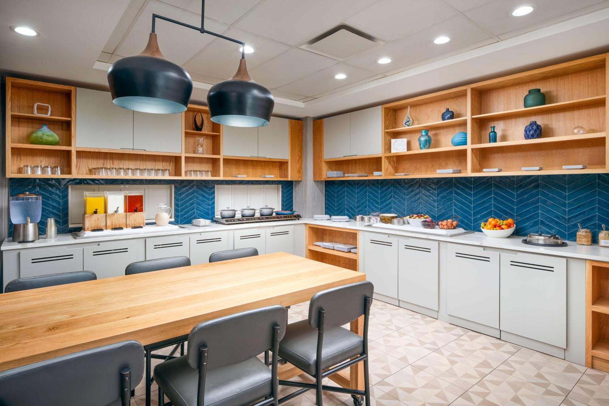 Hyatt Place Greensboro Εξωτερικό φωτογραφία