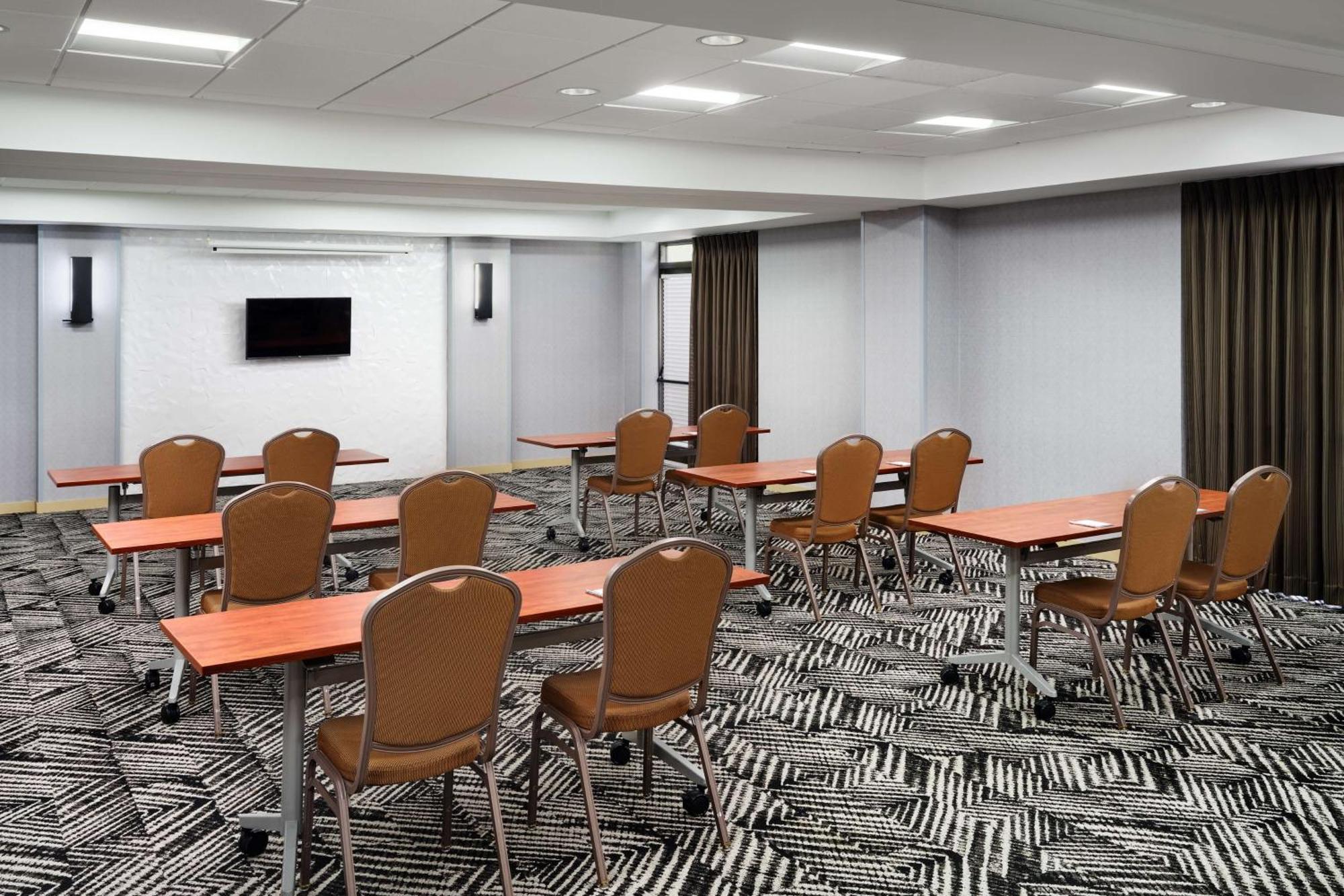 Hyatt Place Greensboro Εξωτερικό φωτογραφία