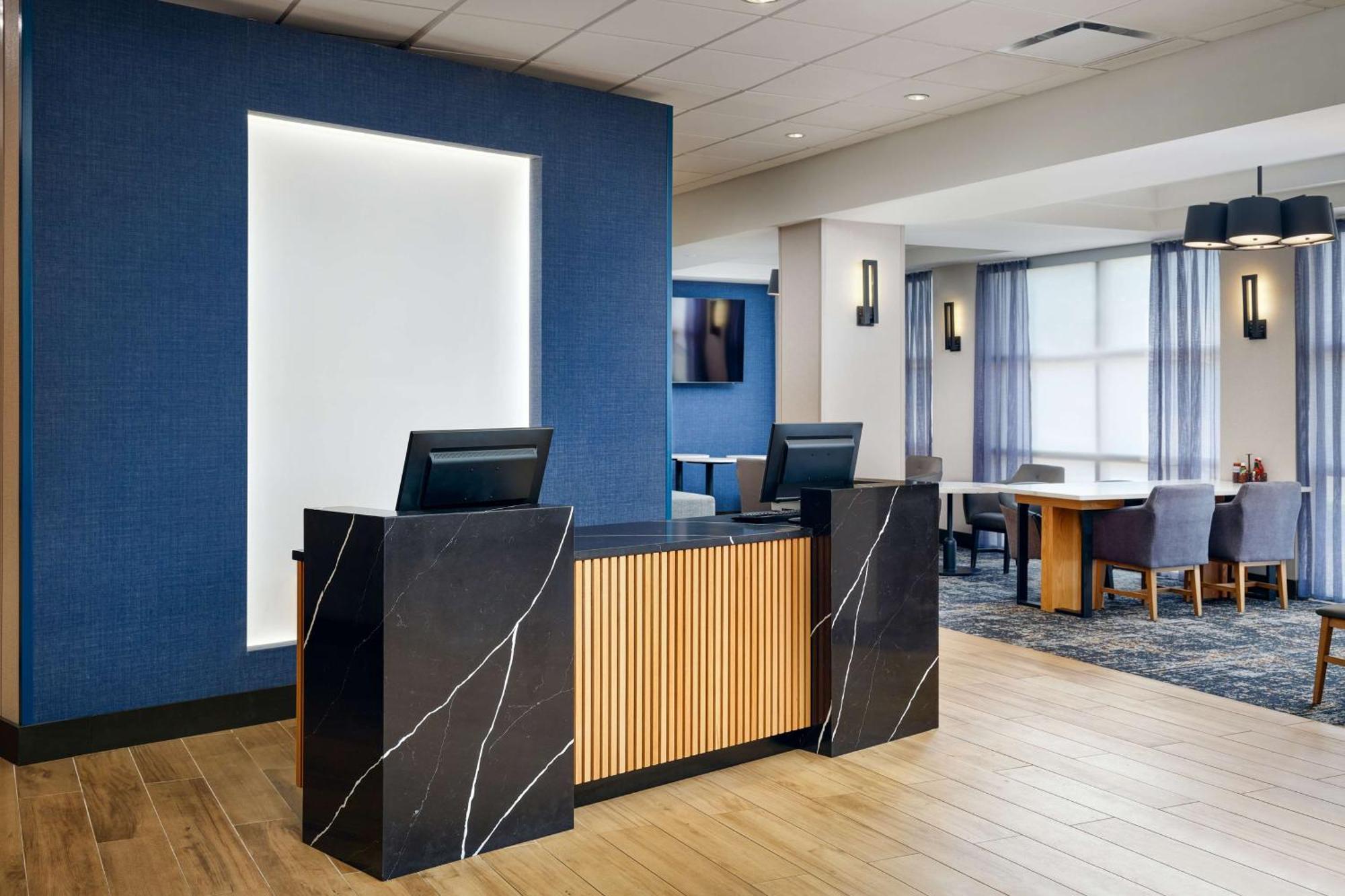 Hyatt Place Greensboro Εξωτερικό φωτογραφία