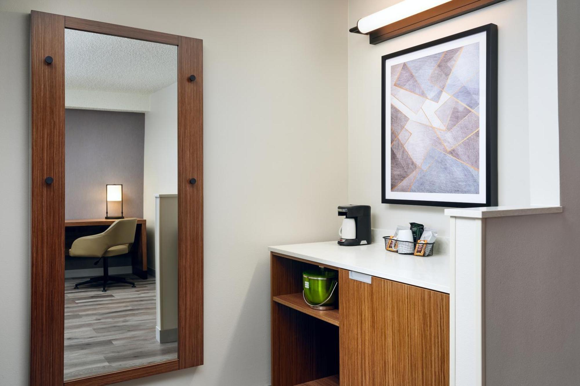 Hyatt Place Greensboro Εξωτερικό φωτογραφία