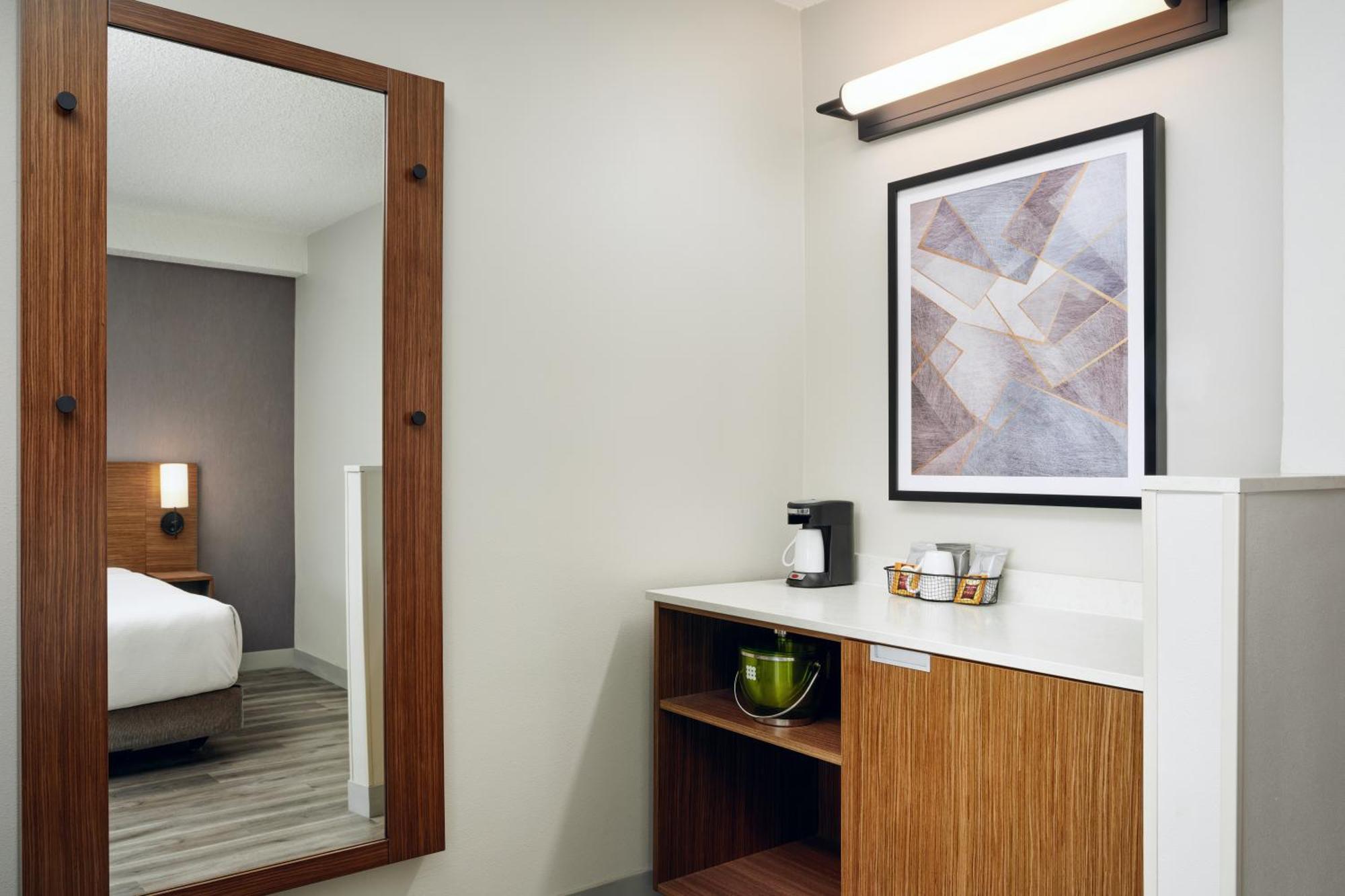 Hyatt Place Greensboro Εξωτερικό φωτογραφία