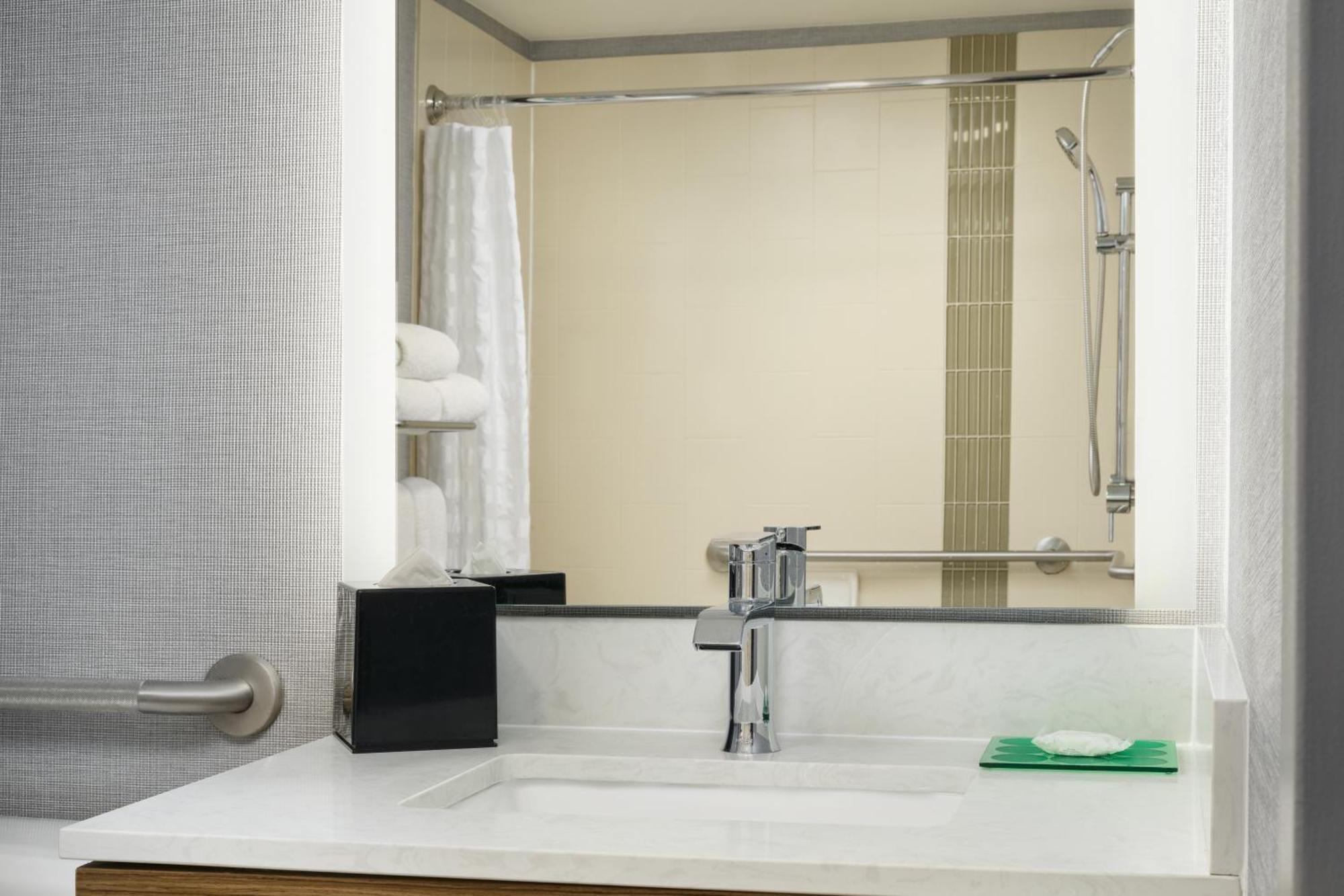 Hyatt Place Greensboro Εξωτερικό φωτογραφία